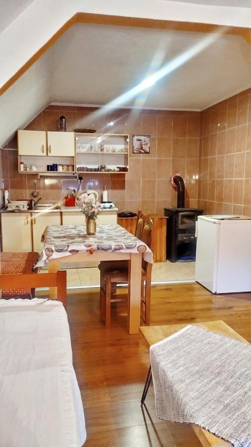 Apartmani Bozana Vojinovic Жабляк Екстер'єр фото
