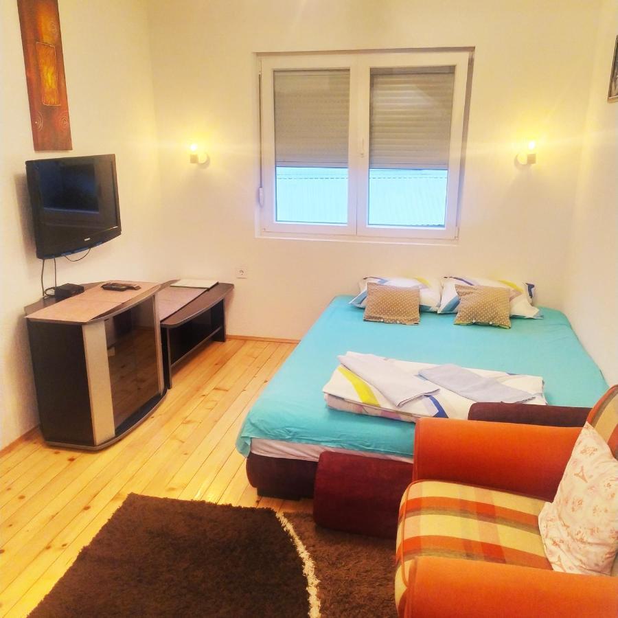 Apartmani Bozana Vojinovic Жабляк Екстер'єр фото